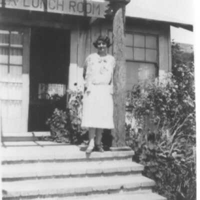 A Lady in front of the Tea Room