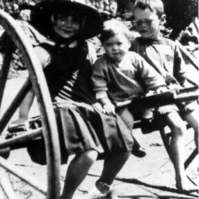 Young Joan Reutinger