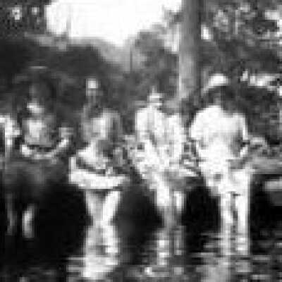 Wading Women