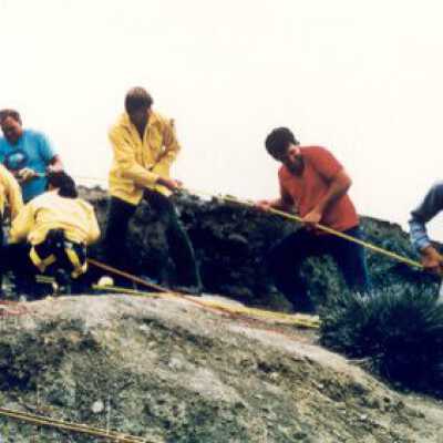 Cliff Rescue Drill with 7 Firemen