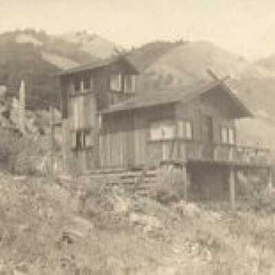 Early House