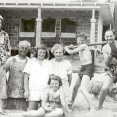 Epperson Family on beach