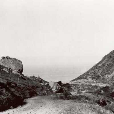 Outside Road (Highway 1) at Steep Ravine where the trail to Sulphur Hot Bath started.