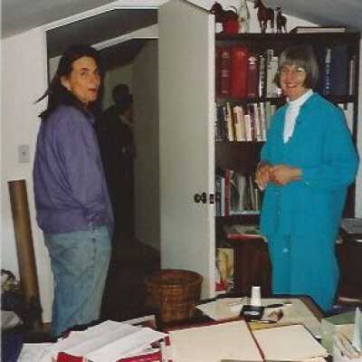 Kerry Livingston & Jane Slack relocating Library