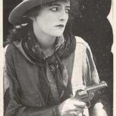 Hollywood Cowgirl