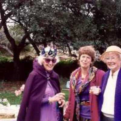 Farewell Party-Queen for a Day
