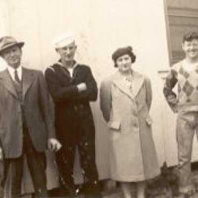 Airey family and Ken Mayers