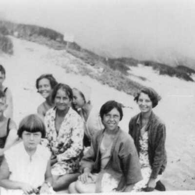 Dorothy Eggers De Maria Family