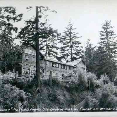 Captain Whidbey Inn
