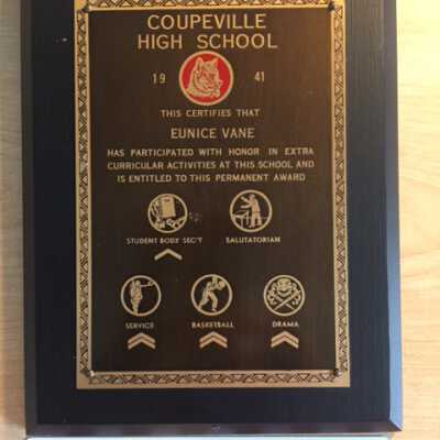 Plaque