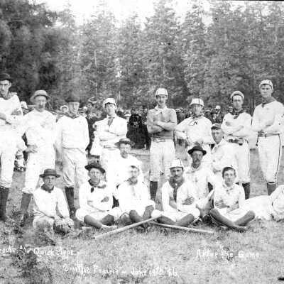 Men's Baseball Team