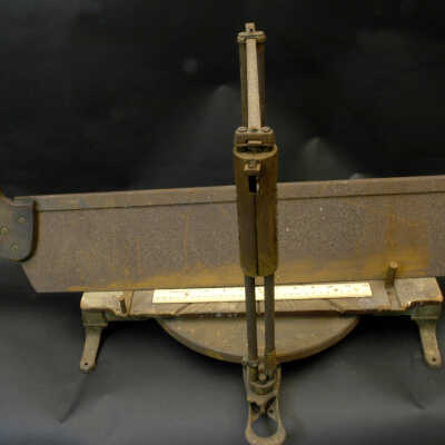Saw, Miter-box