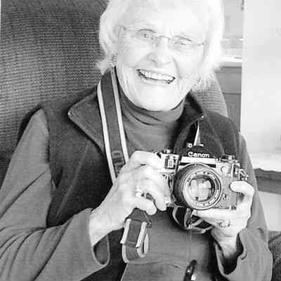 Helen Chatfield-Weeks