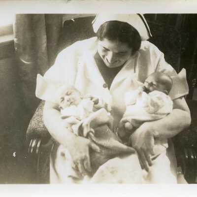 Polly Harpole with Muzzall babies 1939