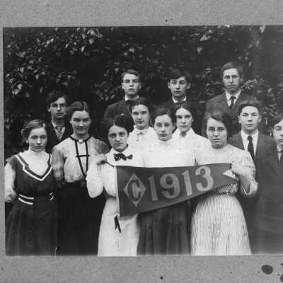 Coupeville High School Class of 1913