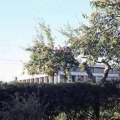 185. Concrete Courthouse addition: Oct. 1977