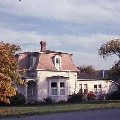 186. Zylstra House from the west: Coupeville - Oct. 1977