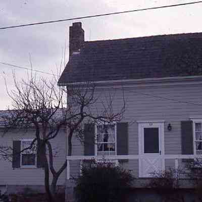 190. Griffens House, front with addition: Coupeville - March 1977