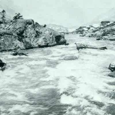 015 - Braving the Rapids