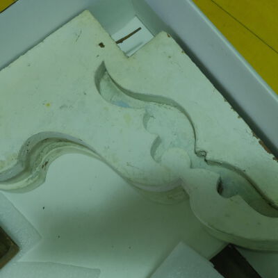 Fixture, Decorative