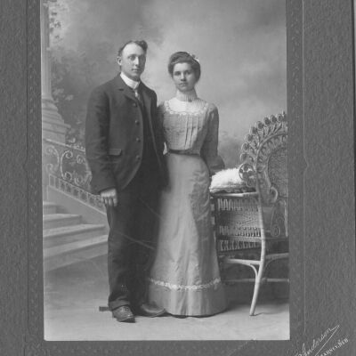 George Wiley Hesselgrave and Anna Voss Hesselgrave: Alfred T. Anderson studtio, Kearney, NE