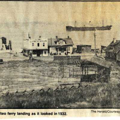 Newspaper - 1932 Mukilteo Ferry Landing
