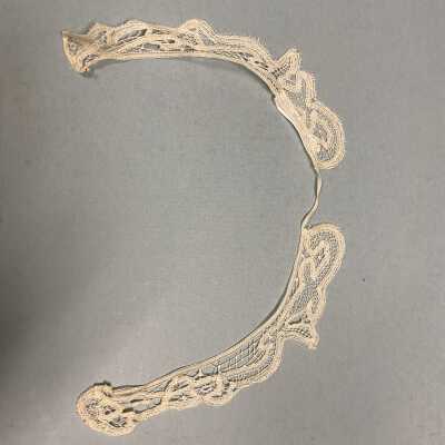 Collar