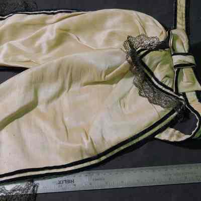 Apron