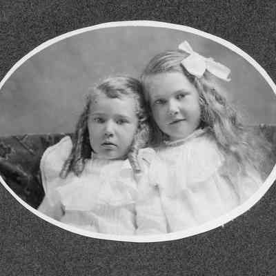 157 - Ava (right) and Lillian (left) Monroe