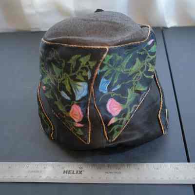 518 - black satin, handpainted cloche: Louise Kaehler