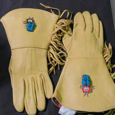 Glove