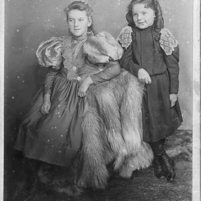 Kineth Daughters