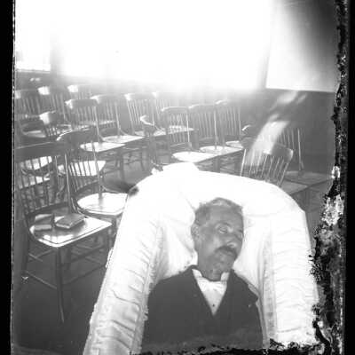 Negative, Glass-plate
