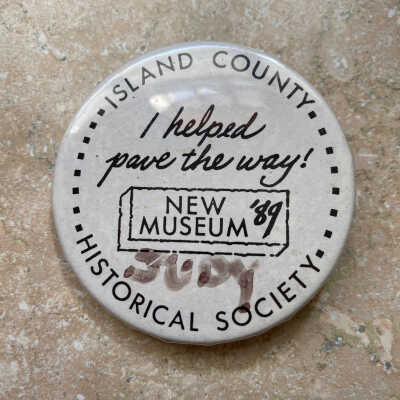 Island County Historical Society Pin