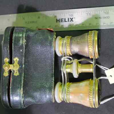 Opera glasses