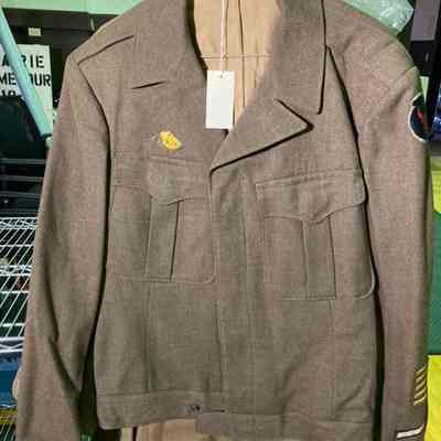 WWII Army Uniform - Dick DeYoung