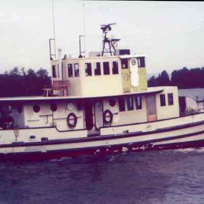 S.E.S. Whidbey on the Columbia River
