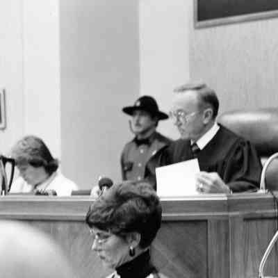 Murder Trial for slayer of deputies