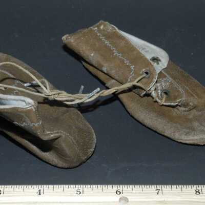 Shoe