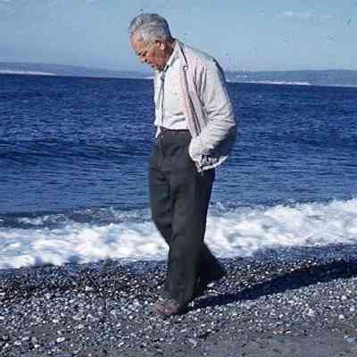 236. JRC rock hunting on beach (Ebey's?): August 1959