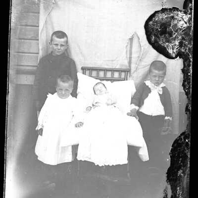 Negative, Glass-plate