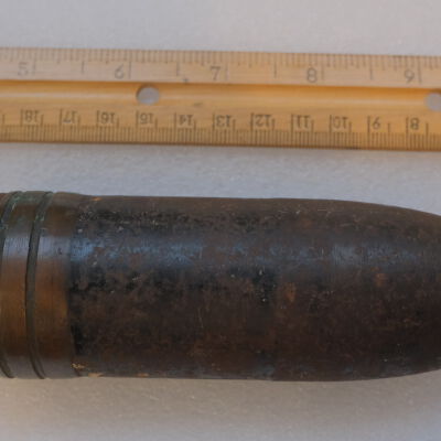 B- 37 mm, M3 anti - tank projectile