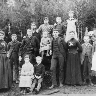 Crescent Harbor, Oak Harbor School
