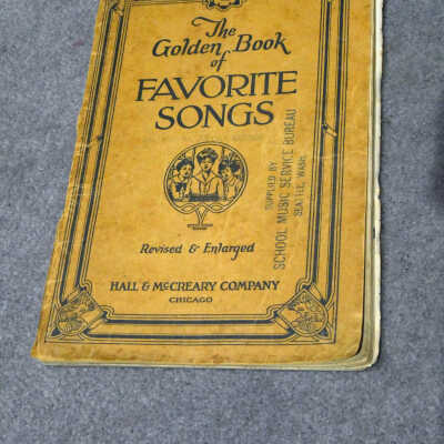 The Golden Book of Favorite Songs