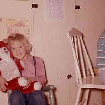 11. Nancy (Bailey) Conrad & KJH in his bedroom - Dec. 1598: Zylstra House