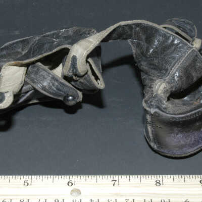 Shoe