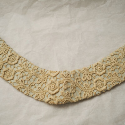 Taffeta Collar