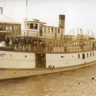 Steamer Calista