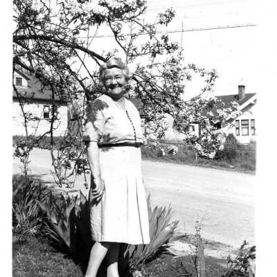 Springtime Grandma Burrier
