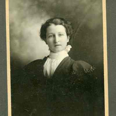 Winnie Lovejoy